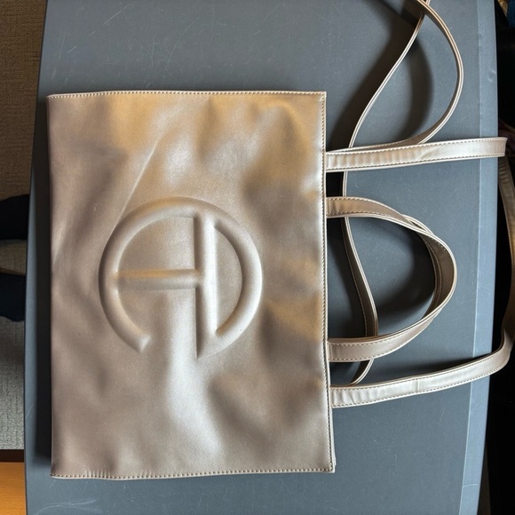 Telfar Gold Medium Shopping bag NWOT - Picture 3 of 6